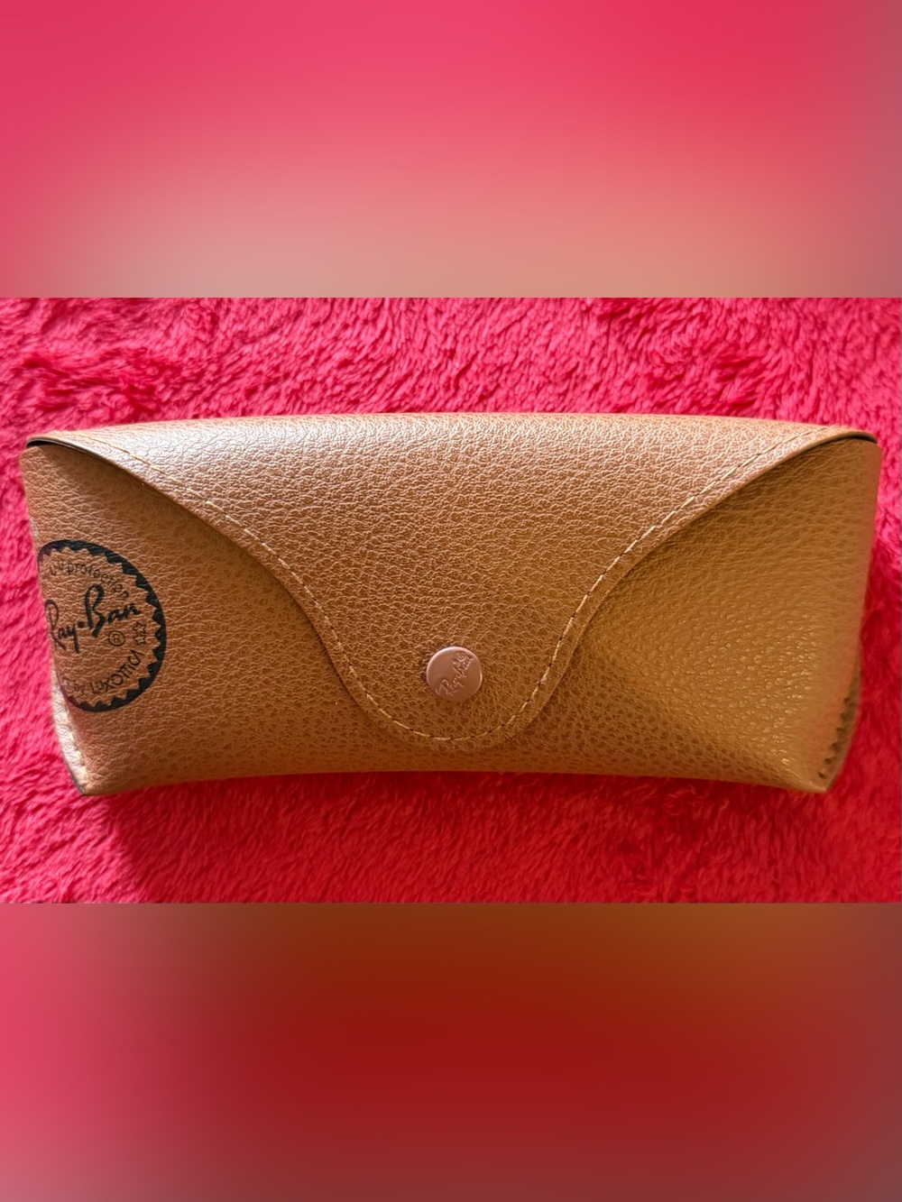 NWOT Ray-Ban Gold Sunglasses Textured Eyeglasses Case Snap Closure Never Used